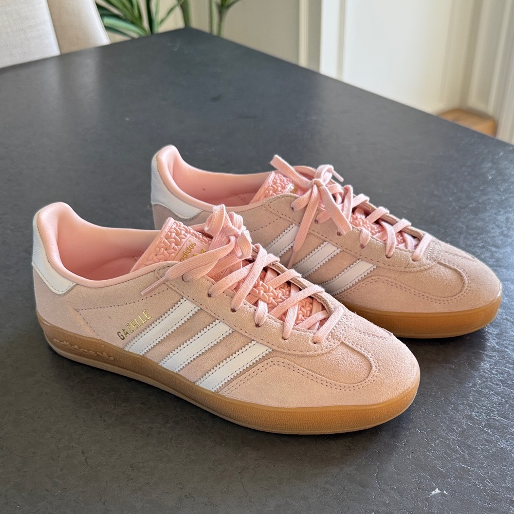 AUTHENTIC Adidas Women's Pink Gazelle Sneakers